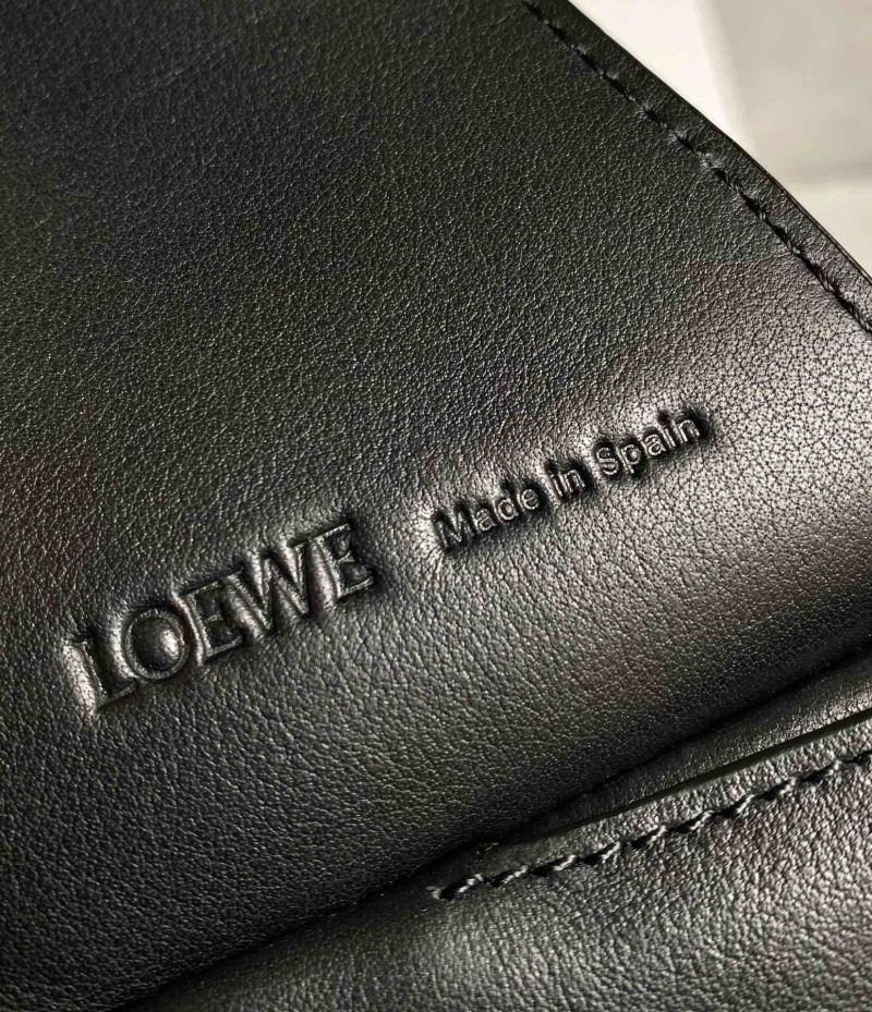 Loewe Puzzle Bags